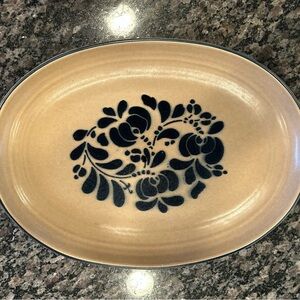 Pfaltzgraff Folk Art Tan and BlueServeware Oval Platter